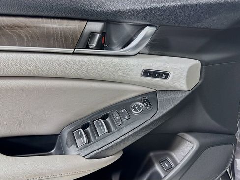 Used 2018 Honda Accord EX-L image 14