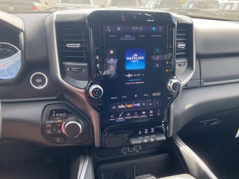New 2026 RAM 1500 Big Horn AWD/4WD image 16