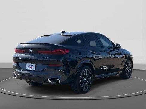 Used 2021 BMW X6 xDrive40i w/ M Sport Package AWD/4WD image 5