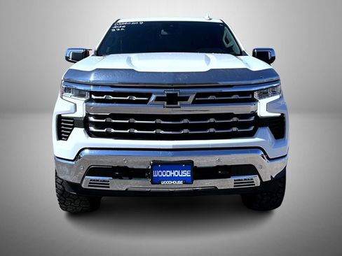 Used 2022 Chevrolet Silverado 1500 LTZ image 2