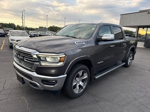 Used 2021 RAM 1500 Laramie AWD/4WD image 3
