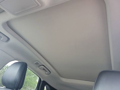 Used 2020 Ford Escape SE Sport image 26