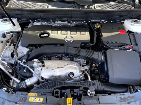 Certified 2022 Mercedes-Benz GLB 250 image 31