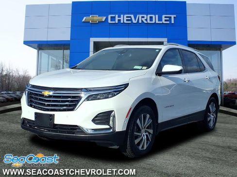 Used 2023 Chevrolet Equinox Premier image 3