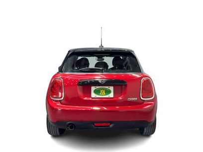 Used 2019 MINI Cooper 4-Door Hardtop w/ Signature Upholstery Package