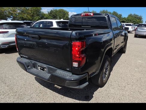 Used 2023 Chevrolet Colorado LT w/ LT Convenience Package RWD image 9