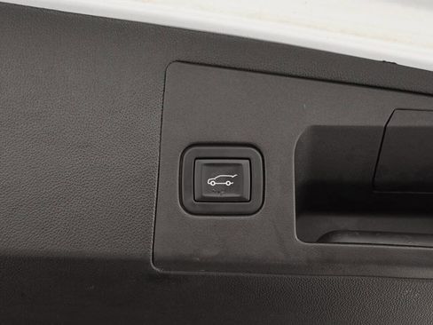 Used 2019 Cadillac XT5 Luxury image 29