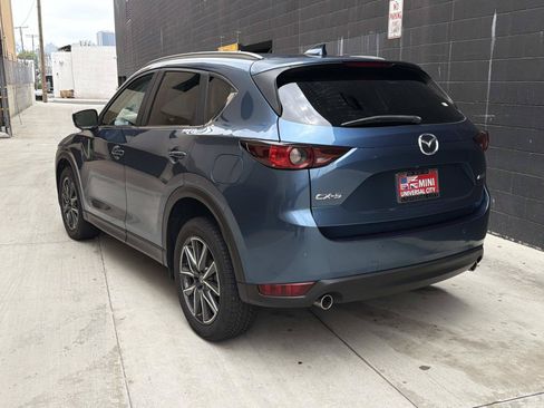 Used 2018 MAZDA CX-5 Touring FWD image 3