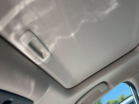 Used 2020 Nissan Altima 2.5 Platinum image 8