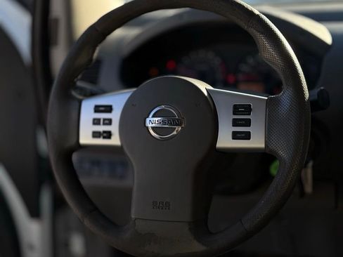 Used 2015 Nissan Frontier SV w/ SV Value Truck Package image 15