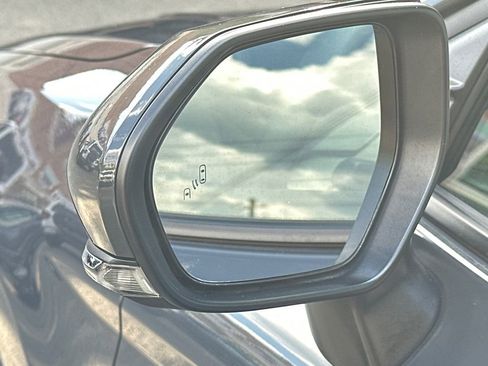 Used 2025 Toyota Camry LE FWD image 15