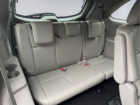Used 2016 Toyota Highlander Limited AWD/4WD image 19