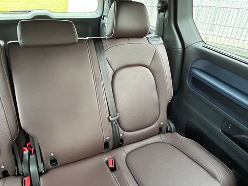 Used 2025 Volkswagen ID. Buzz Pro S RWD image 14