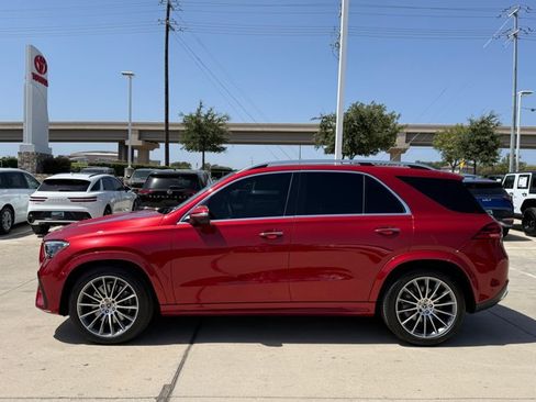 Used 2024 Mercedes-Benz GLE 450 4MATIC image 8