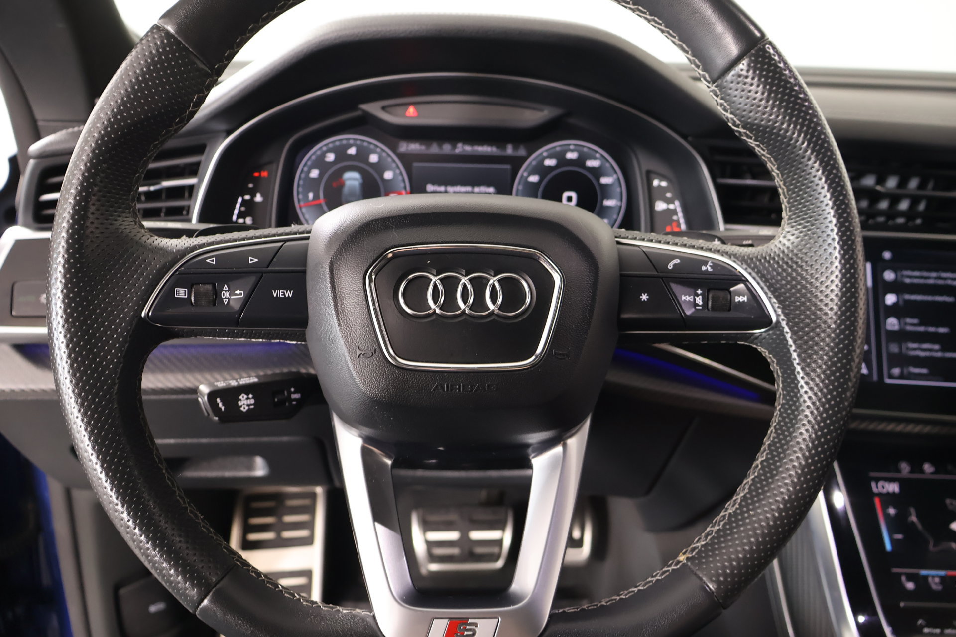 Used 2024 Audi SQ8 Prestige w/ Prestige Package AWD/4WD image 3