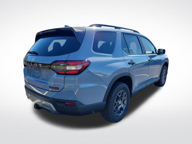 New 2026 Honda Pilot TrailSport image 13