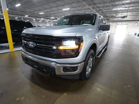 Used 2025 Ford F150 XLT w/ Equipment Group 301A Standard image 12