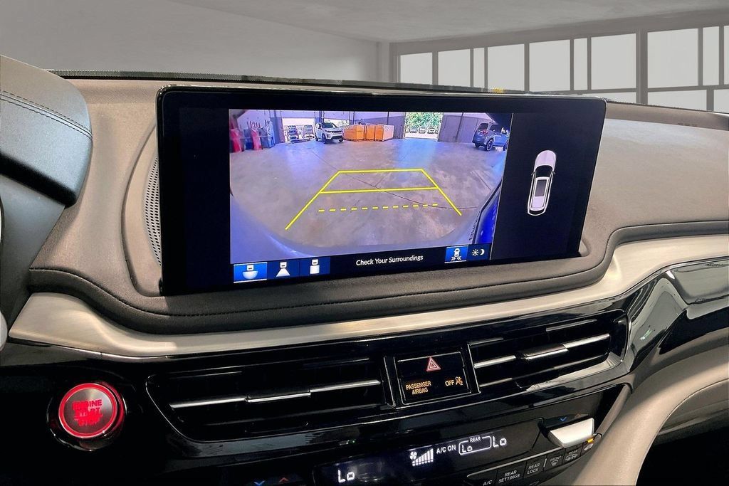 Used 2025 Acura MDX w/ Technology Package AWD/4WD image 15