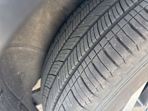 Used 2024 Hyundai Tucson Limited AWD/4WD image 6