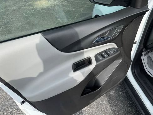 Certified 2019 Chevrolet Equinox LS w/ LS Convenience Package FWD image 13