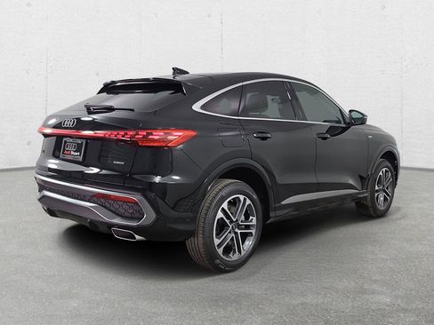 New 2026 Audi Q5 Premium AWD/4WD image 6