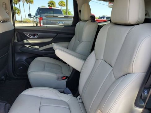 Used 2019 Subaru Ascent Limited AWD/4WD image 12