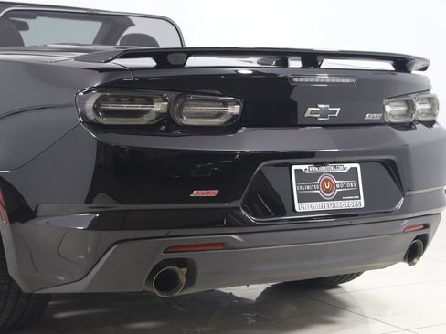 Used 2023 Chevrolet Camaro SS RWD image 29