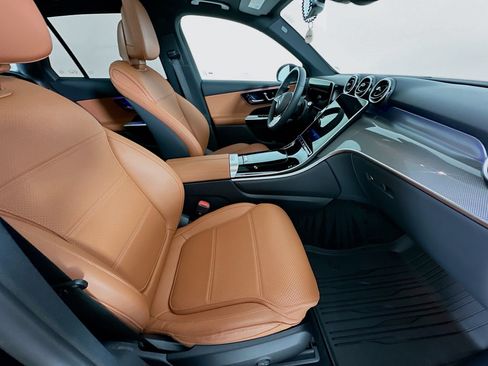 Certified 2026 Mercedes-Benz GLC 300 4MATIC image 29