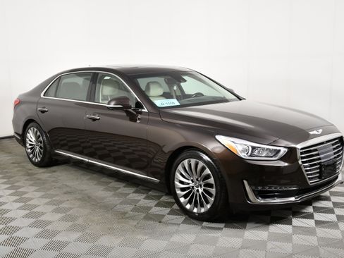 Used 2019 Genesis G90 5.0 Ultimate AWD/4WD image 4