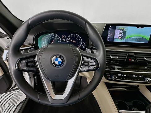 Used 2019 BMW 540i w/ Executive Package RWD image 11