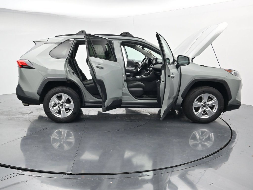 Used 2021 Toyota RAV4 XLE w/ Convenience Package AWD/4WD image 41