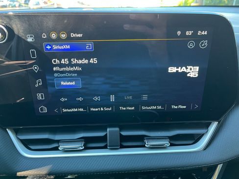 Used 2025 Chevrolet Equinox LT image 21