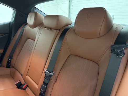 Used 2021 Maserati Ghibli S GranLusso image 42