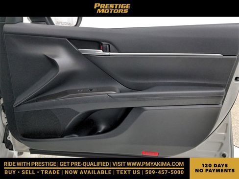 Used 2024 Toyota Camry SE image 37