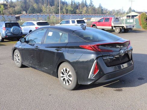 Certified 2022 Toyota Prius Prime Limited image 7