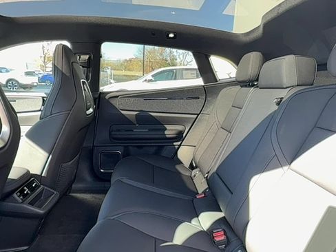 New 2026 Polestar Polestar 4 image 15