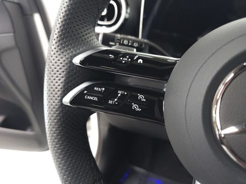 Certified 2026 Mercedes-Benz GLC 300 4MATIC image 10