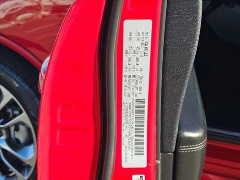 Used 2019 Dodge Durango GT image 25