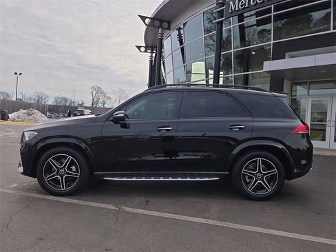 Certified 2022 Mercedes-Benz GLE 350 w/ AMG Line Exterior image 2