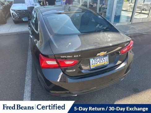 Used 2016 Chevrolet Malibu Premier w/ Driver Confidence Package II FWD image 8