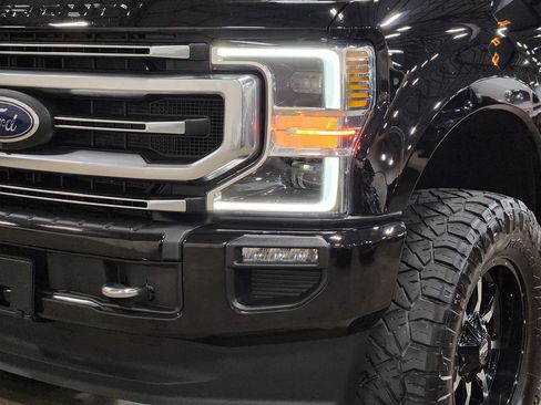 Used 2022 Ford F250 Platinum w/ FX4 Off-Road Package image 14