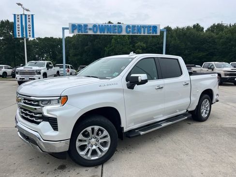 Used 2025 Chevrolet Silverado 1500 LTZ w/ Technology Package AWD/4WD image 2