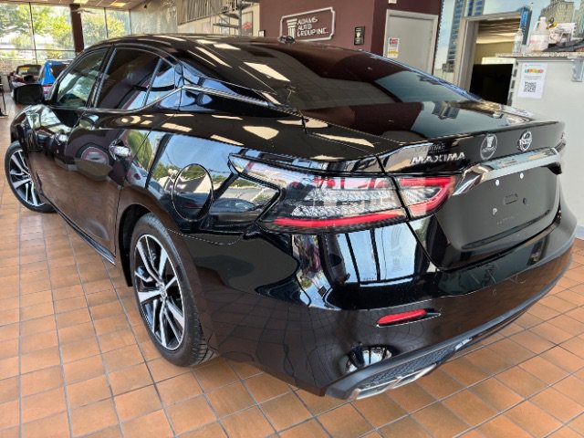 Used 2021 Nissan Maxima 3.5 SV w/ Floor Mat Group FWD image 7