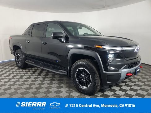 New 2026 Chevrolet Silverado EV Trail Boss w/ Premium Package image 1