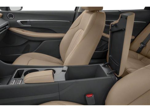 New 2025 Hyundai Sonata Limited image 9