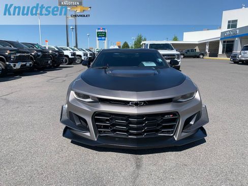 Used 2021 Chevrolet Camaro ZL1 RWD image 2