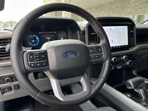 New 2025 Ford F150 Lightning XLT image 42