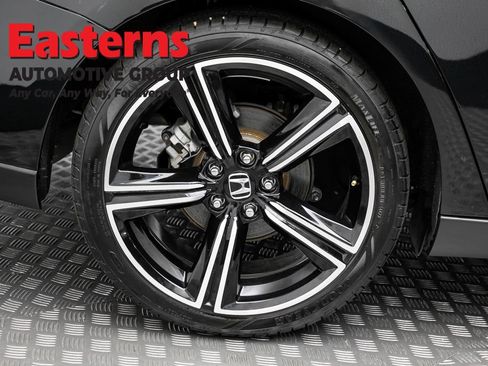 Used 2024 Honda Accord Sport image 29
