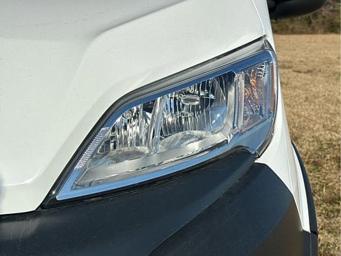 New 2025 RAM ProMaster 2500 image 10