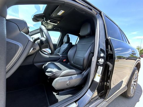 Used 2024 Mercedes-Benz GLC 300 GLC 300 image 11